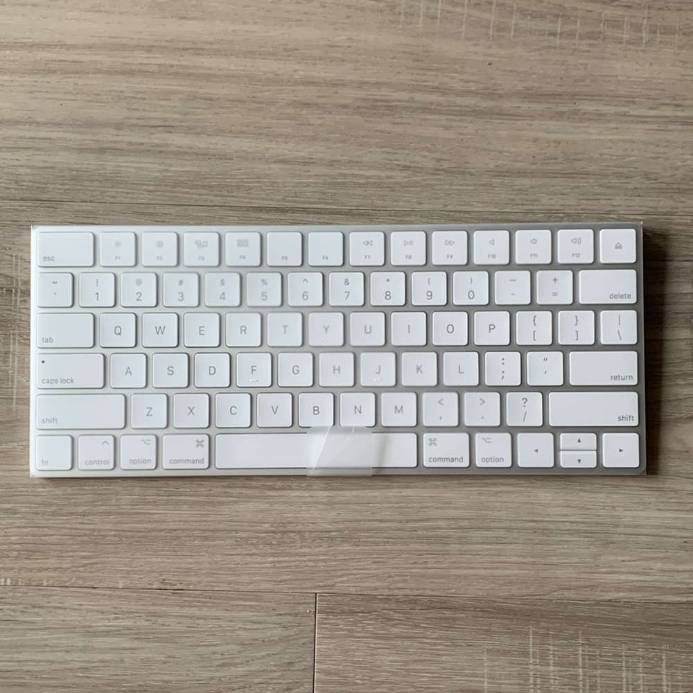 Apple wireless keyboard